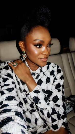 Ify Okoye | Beauty & Fashion on Instagram: "The easiest transition video/ trend ever.. still not over this look @lisafolawiyo_studio #lisafolawiyo #glowup #beforemeetsafter"