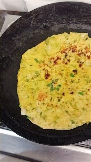 😋Wild Spinach (Bathua) Paratha | Iron-Rich Lamb’s Quarters Recipe#BathuaParatha #Goosefoot #Lambs