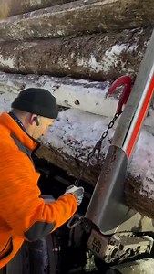 560K views · 3.5K reactions | Check out the future of loading security in 2025!  The ExTe TU Remote Control and ExTe Long Life System are making waves in the Austrian Alps. Huge thanks to Holztransporte Steidl Oswald from Kärnten, Austria for this awesome clip!  | ExTe | Facebook