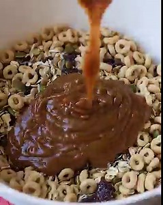 982K views · 74 reactions | RECIPE: https://www.eatingbirdfood.com/superfood-cereal-squares/ These no bake cereal bars are the perfect combo of chewy and crunchy. They hold together well so they’re portable and make a delicious, healthy whole-grain snack! | Eating Bird Food | Facebook