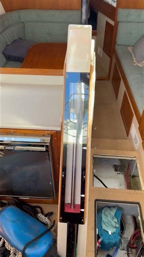 Tornado Yachting - Jachtmakelaardij - Southerly 105 Ketch - Short movie Keel system