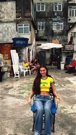 ortam bahane kızın fiziği şahane 😅😁 #motivation lation