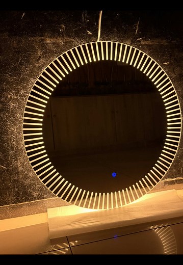 🔥 ESPEJOS LED MODERNOS PARA TU ESPACIO 🔥 Dale estilo, luz y tecnología a tu baño ✨ ⭕ Medidas redondas disponibles: 60, 70 y 80 cm 📐 Medidas rectangulares: 60x80 y 70x90 cm 💡 Iluminación LED integrada 🌈 Tres tonos de luz: blanca, neutra y cálida 🌫️ Modelos con función desempañante 🔊 Modelos con conexión Bluetooth para reproducir música 💰 Precio para clientes finales 📦 Precio especial para clientes mayoristas 📍 Disponibles en tienda China Star 📌 San Alfonso 517, Santiago 🚀 Stock dispon