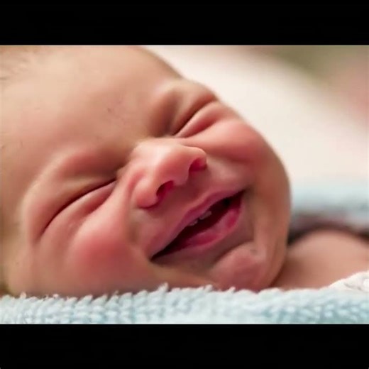 Why Newborn Baby Smiles Are The MOST PRECIOUS Moments