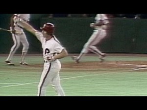 1980WS Gm6: Schmidt starts scoring with two-run hit