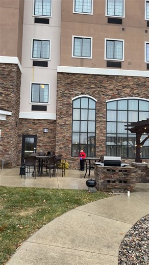 Go go gadget arm extensions.