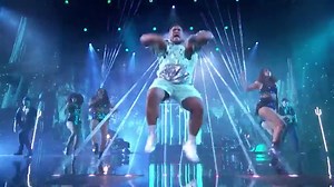 Plus-size dancer Oscar Hernandez shows off his moves on AGT