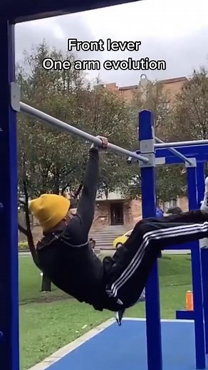 8.5K views · 486 reactions | Front lever one arm evolution #calistenia #frontlever #calisthenics #streetworkout | Danieltorres_x | Facebook