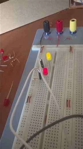 Práctica 9 #arduino #arduinoproject #ㅇyㅇ #art #electricalengineering