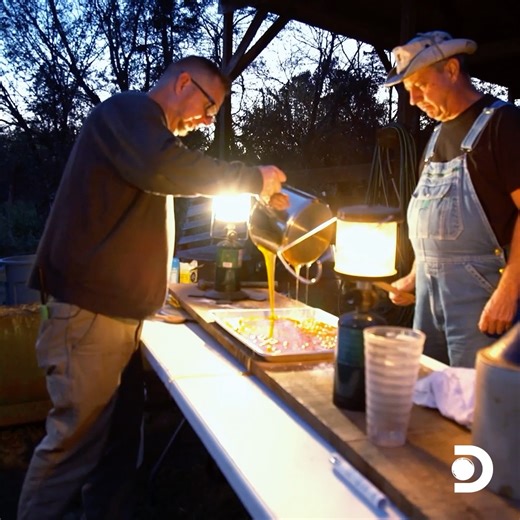 419K views · 8.8K reactions | We're making... RYE CANDY? 壟 Don't miss a new #Moonshiners tomorrow at 8p ET on Discovery. | Moonshiners | Facebook