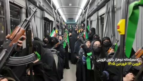 🇮🇷 Military parade of 2000 Iranian women