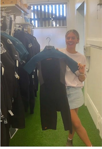 Exploring the Best Surf Wetsuits for Women