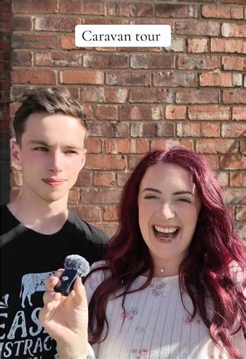 Funny Caravan Tour Moments with Comedy Couple