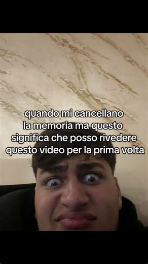 Video di alessandrodinapoli_ (@alessandrodinapoli_) con som original - Jass