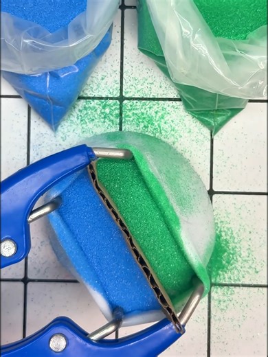 Creating a Blue and Green Kinetic Sand Stress Ball