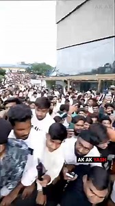 Toofan 🔥🔥 The Rocky Star Yash 👑✨🛡️ #AK #yash #nimmarp #radhikapandit #bengaluru #Tufan #kgf Radhika Pandit AK AK @highlight | AK AK