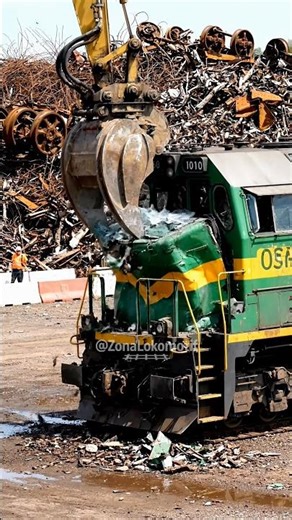 Extreme Locomotive Destruction at the Scrapyard #railway