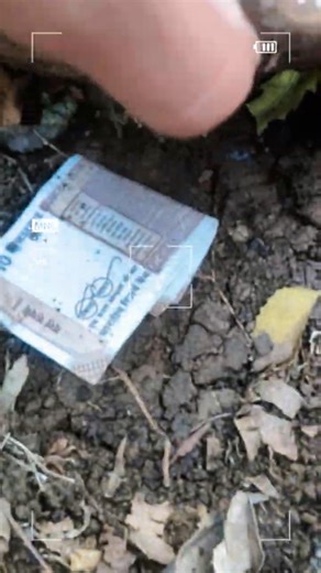 Bank ke piche khule aam PAISA 😱”