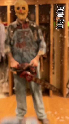 Explore the Thrills of Fright Farm 2022: Costumes, Actors, and Haunted Attractions