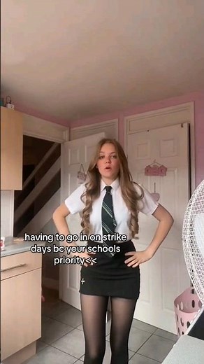 Girl in black tights black pantyhose nylon legs feet foots school girl