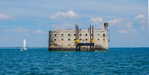 Le Fort Boyard : Histoire, visite et tarifs des excursions au Fort Boyard