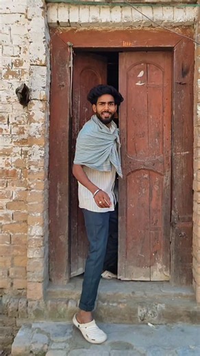 Aman Chauhan on Instagram: "Krish ka chune ka gana 🤪"