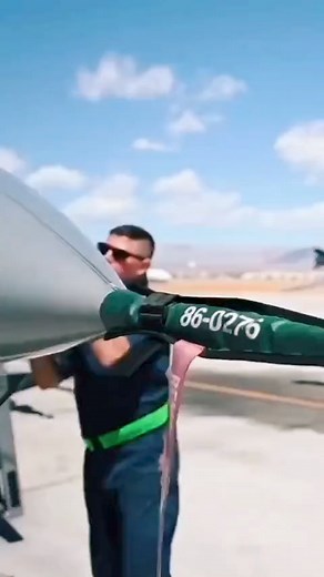 915K views · 28K reactions | US Air Force #usa #airforce #army #navy...