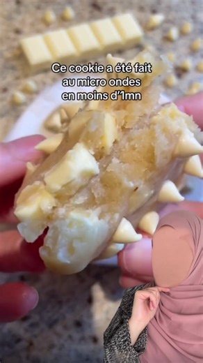 Cookies XXL au micro-ondes : Recette rapide et délicieuse