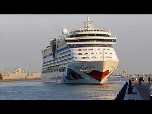 Flottentreff AIDAmar und AIDAbella in Warnemünde