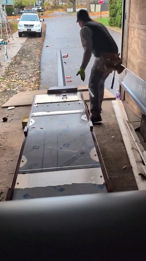 Landmark Construction on Reels