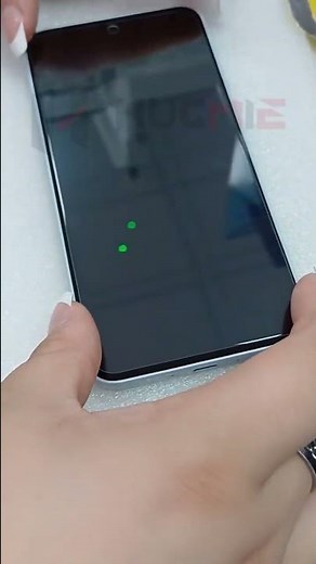 Applying Tempered Glass Screen Protector on Samsung Galaxy A35 #galaxy #temperedglass