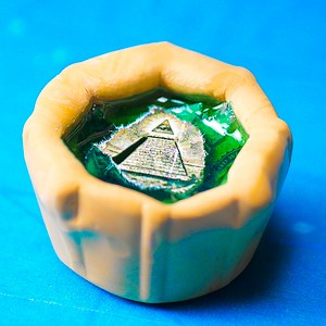 18K views · 39 reactions | From Cash to Class: DIY Crystal Rings from Dollar Bills! | 5-Minute Recycle | Facebook