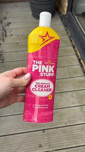 164K views · 2K reactions | The Power of Pink outdoors for a Pink Power Hour 﫧 What will you use The Pink Stuff for to get Summer Ready?! 來☀️ ️: @hall_at_home @cleanwith_kayleigh @diana.riivero #cleaning #cleaningproducts #cleaningmotivation #cleaninghacks #thepinkstuff #PinkStuffWednesday #pinkpowerhour #gardeninspo | The Pink Stuff | Facebook