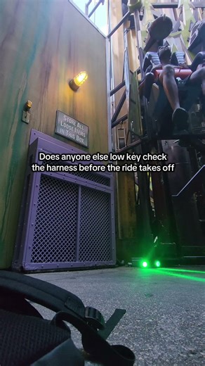 Do you double check the restraints before the ride takes off at Universal