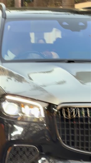 Manav Manglani on Instagram: "Shahid and Mira Kapur clicked at Dhirubhai Ambani international annual day in Mumbai"