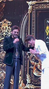Shah Rukh Khan and #VenkateshDaggubati together! Now that’s an overload of stardom in one frame! #IIFA2024 #YasIsland #InAbuDhabi #NEXA #CreateInspire #SobhaxIIFA #EaseMyTrip #Siggnature Yas Island Visit Abu Dhabi Abu Dhabi Calendar Etihad Arena NEXA Sobha Realty EaseMyTrip.com Maisour DB Siggnature Silver Elaichi | IIFA Awards