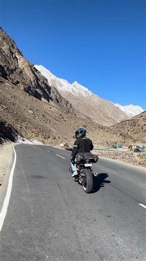 Raman7664 on Instagram: "Heart full lines 💯"