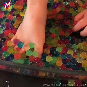 127K views · 440 reactions | WATER BEAD PLAY Get water beads here...