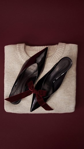 Best dressed guest. // L’invitée la mieux habillée. | Dynamite