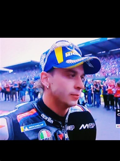 Sajian sprint race yang seru dari MM crash Parah