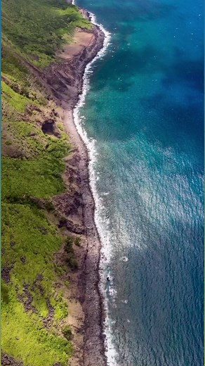 Molokai’s towering sea cliffs. It is hard to appreciate the majesty of these cliffs towering up to 4,000 ft above sea level in this medium. Waterfalls abound during the wet season. #hawaii #molokai #hawaiipanoramas #hawaii360 #luckywelivehawaii #nakedhawaii #reels #aloha #alohafriday #solitude | Hawaii Panoramas