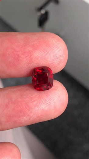 Platinum award ruby Pigeon blood Brilliant Cushion 5.02ct Eyes clean #ruby #rarebeauty | Aliasmk Spinel