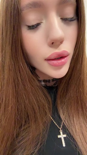 meleeva (@mmeleeva)’s videos with Khim Rakhim ayv1o Fendi 2 - ayv1o