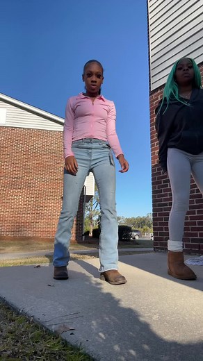 just lemme riddddde dc:@KONCEITEDKEN🤴🏾 #fyp #linedancersoftiktok #countrygirl #baddie #fypシ゚viral #dance