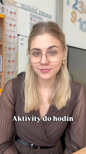 Adéla Lívová on Instagram: "Jakou aktivitu zkusíte do hodin zařadit?✨ 1. běhačka: Po třídě i mimo ni rozmístím příklady, slova, věty. Děti plní úkoly v pohybu. 2. Z vody do vody: ideální na opakování a rychlé ověření znalostí 3: Popleta: Přiznám se, že ho moc nevyužívám, ale díky videu jsem si ho zase připomenula, takže jsem vymyslela jednu aktivitu na zítřejší hodinu. 4.kimova hra: akční rychlovka do ospalých chvilek 5. početní řetězec 6.přetahovaná: procvičování čehokoliv (klidně před testem) 