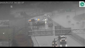 I-75 southbound in Findlay reopens left shoulder after semi crash, two separate crashes close northbound