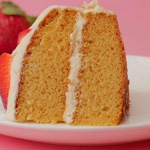 115K views · 64 reactions | Light and fluffy vegan vanilla cake Get the recipe: https://lovingitvegan.com/vegan-vanilla-cake/ | Loving It Vegan | Facebook