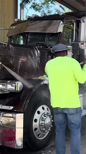 Semi truck wash #trucking #semi #trucker #truckdriver