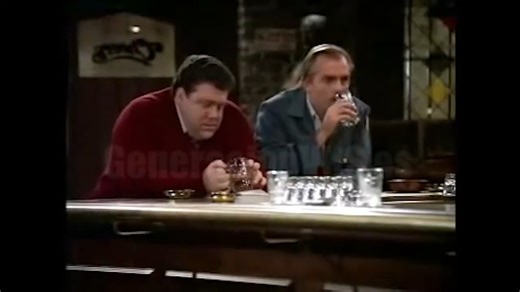 162K views · 2.7K reactions | Norm y Cliff, una de nuestros personajes favoritos de la Generación VHS. ¡Cuántos buenos ratos nos hicieron vivir en Cheers! | Generación VHS | Facebook