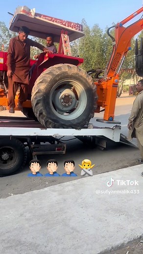 #foryoupage #backhoe #axevator #foryou #massey #2025 #tractor #viralvideo #modified #new